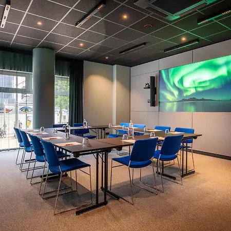 Thon Centre Отель 3*